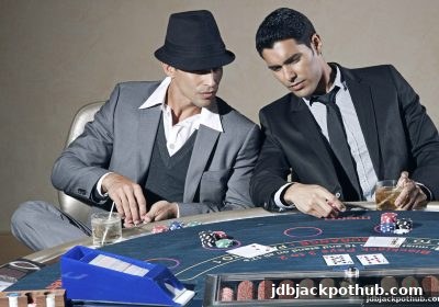 jdb电子超级大奖深度解读：真人游戏的特点、心理陷阱与制胜策略