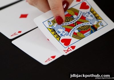 jdb电子超级大奖实战攻略：骰宝与推牌九高低牌组合深度解析