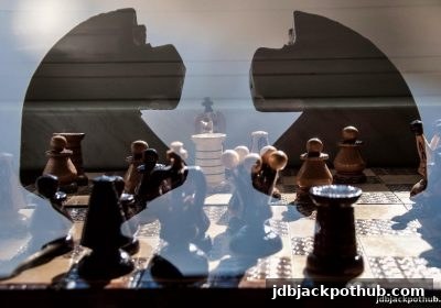 jdb电子超级大奖揭秘：二十一点扑克的社交智慧与策略之美