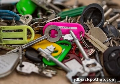 jdb电子超级大奖用户必修课：全面掌握平台权益保障与看盘进阶技巧