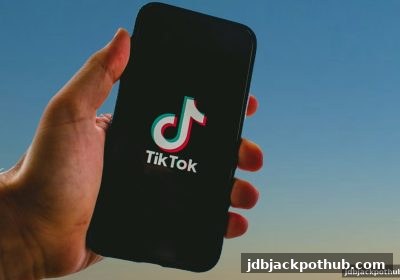 MG游戏多样玩法与竞争策略新解：jdb电子超级大奖带你探索娱乐精髓